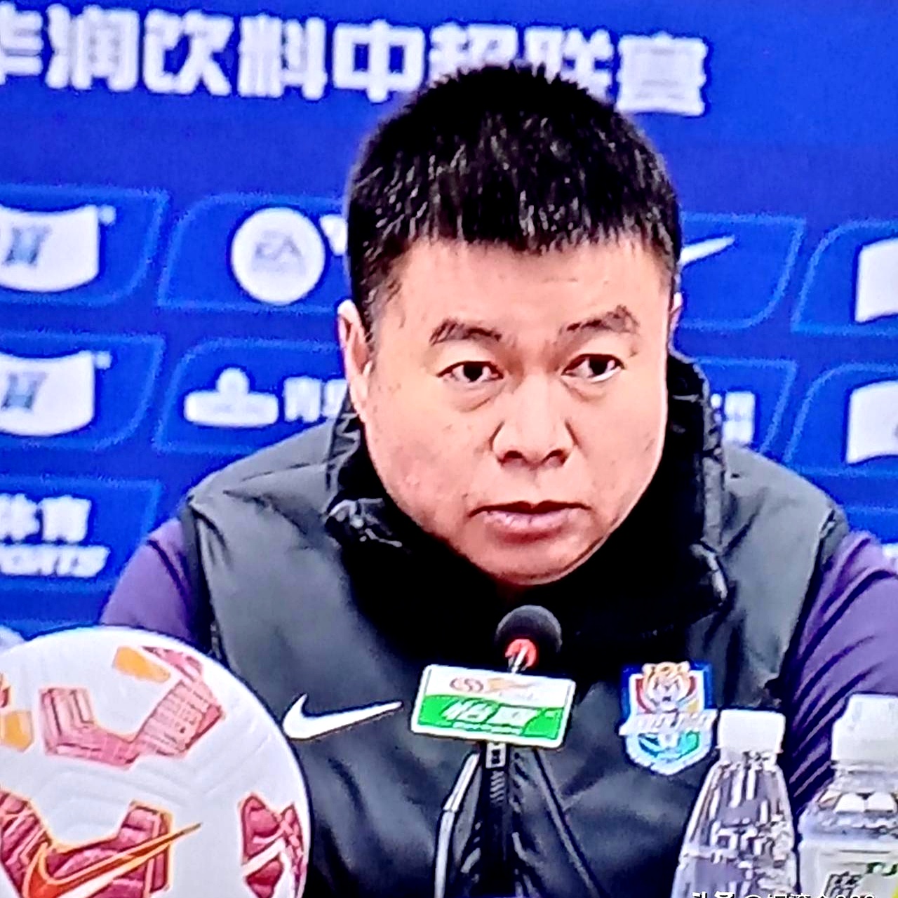 爱游戏链接-老鹰队主帅透露球队备战策略