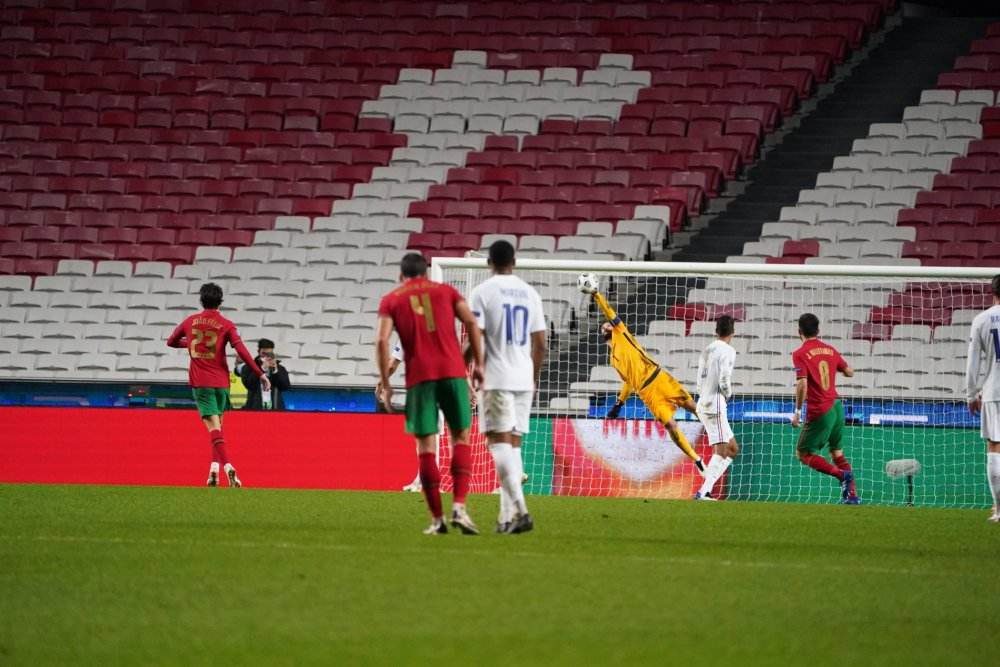 波兰破门得利，绽放欧国联成功之光的简单介绍