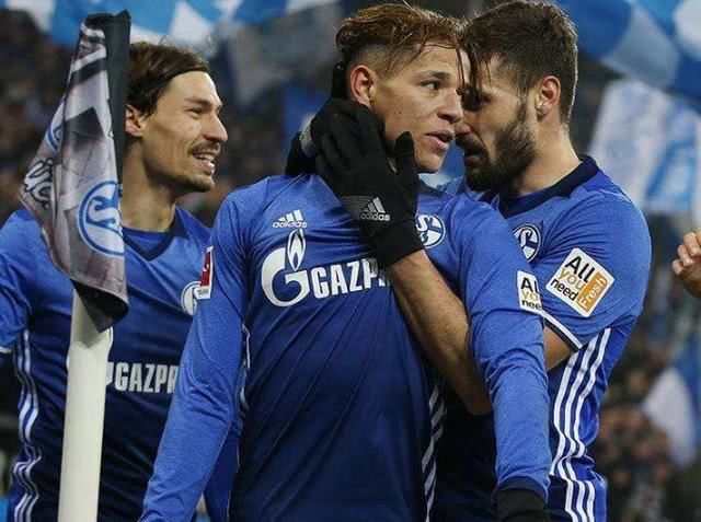 沙尔克遭遇主场失利，连续三轮未尝胜绩的简单介绍