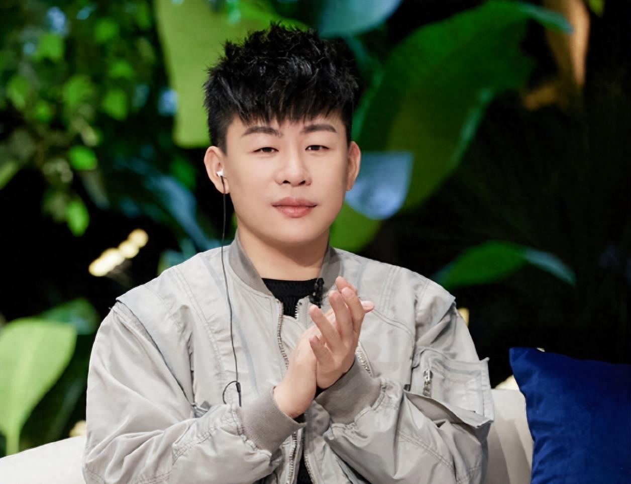 揭晓胜负披荆斩棘，夺冠成功卫冕冠军