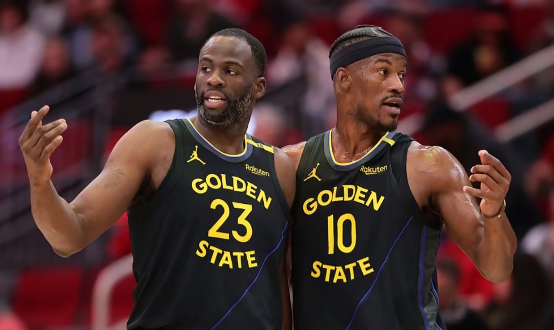 包含火箭逆转黄蜂，勇士击败尼克斯，东部赛区领跑球队扎堆的词条