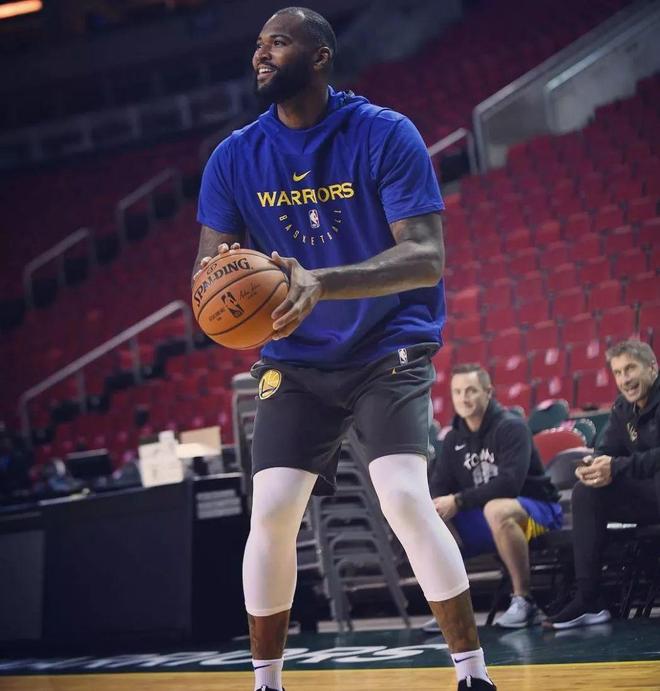 关于猛龙队球星注射快攻战术，连连获胜表现惊人的信息