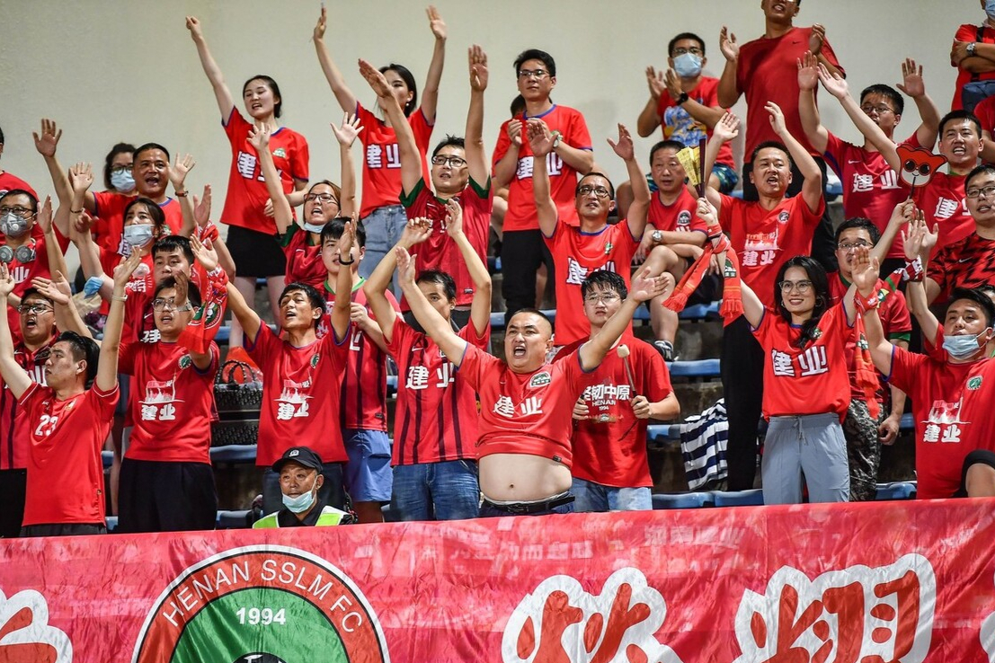 关于巴恩斯利客场击败对手，保级希望再次燃起的信息